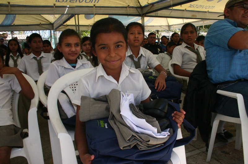 Proniño abarca también el área psicológica y de atención básica, cobertura en salud, apoyo psicopedagógico, atención en casos especiales, actividades extraescolares, entre otras
