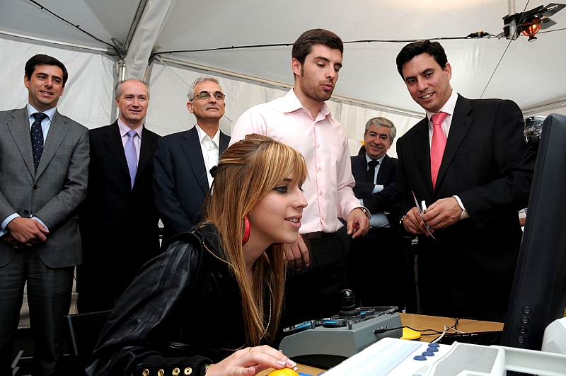 El área Debate y Conocimiento expuso sus publicaciones más recientes y EducaRed mostró las últimas novedades tecnológicas aplicadas al ámbito educativo a través de pantallas instaladas en el stand