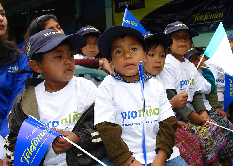 Fundación Telefónica celebra en Colombia el Día Mundial contra el trabajo infantil