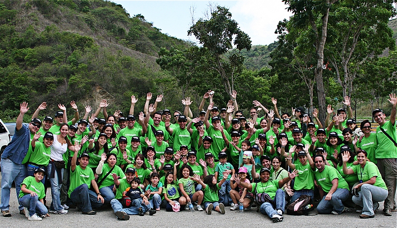 Esta actividad, organizada por Fundación Telefónica en el marco de su programa de conservación y reciclaje "De vuelta a la tierra", forma parte de una serie de acciones que la Fundación está organizando a favor del medio ambiente, con la participación de sus voluntarios.