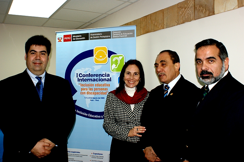 Fundación Telefónica presentó la conferencia magistral
