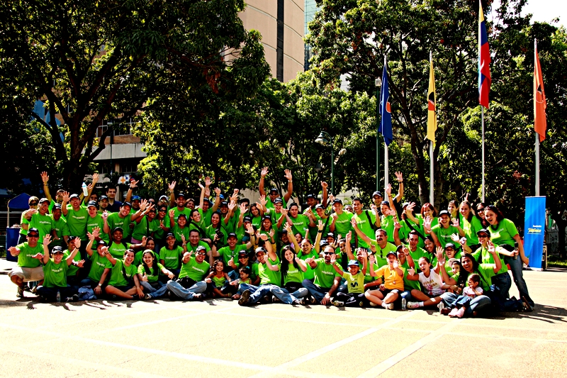 En Venezuela suman más de 2.300 los voluntarios Telefónica que colaboran con seis programas, a los cuales durante 2008 destinaron 20.016 horas, equivalentes a más de dos años de horas – hombre dedicadas a ayudar a quienes lo necesitan