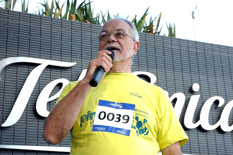 Javier Nadal, Vicepresidente de Fundación Telefónica, agradeció la importante labor de todos los voluntarios y animó a todos los empleados del Grupo a participar en los proyectos solidarios que gestiona Fundación Telefónica