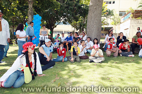 En los jardines del Hospital San Juan de Dios, Fundación Telefónica celebró el