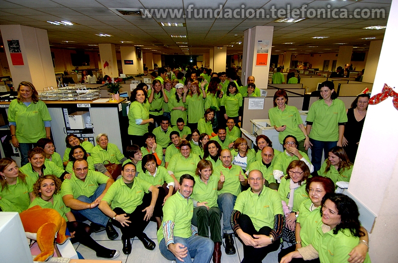 Las organizaciones a las que se ha hecho entrega de estas ayudas son, entre otras, la Asociación Española Contra el Cáncer (AECC) y la Federación Española de Padres de Niños con Cáncer (FEPNC).
