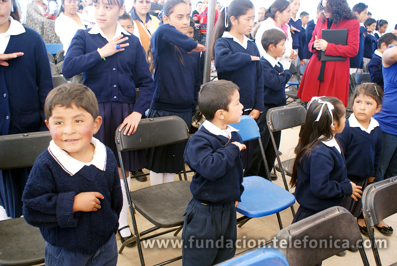 El Aula Tecnológica Bicentenario atenderá a alumnos de nivel básico de Amealco, Querétaro.