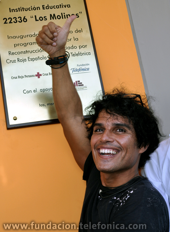 Pedro Suárez Vértiz, artista participante del Concierto Voces Solidarias.