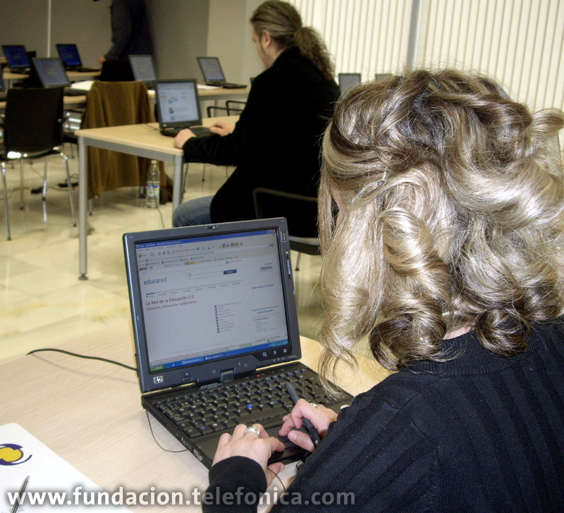 Fundación Telefónica y la Consejería de Educación, Formación y Empleo de Murcia unen sus fuerzas para incrementar el uso de las TIC en el aula.
