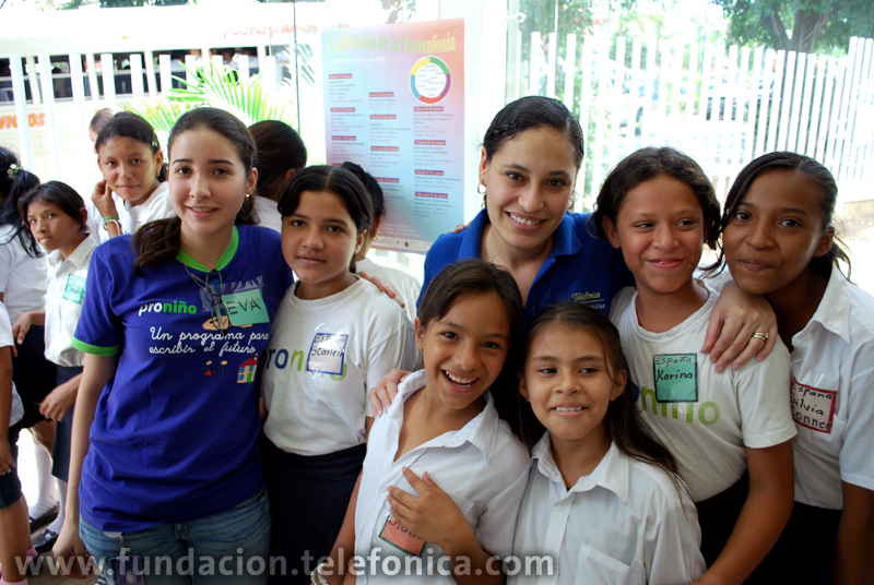 Proniño, es el programa de responsabilidad corporativa de mayor impacto impulsado por una empresa privada en Nicaragua, pues tiene una cobertura nacional con más 5400 niños beneficiados directamente y más de 1 millón de dólares de inversión social anual.