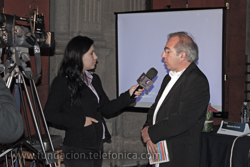 Alejandro Piscitelli estuvo en México para presentar su libro: 
