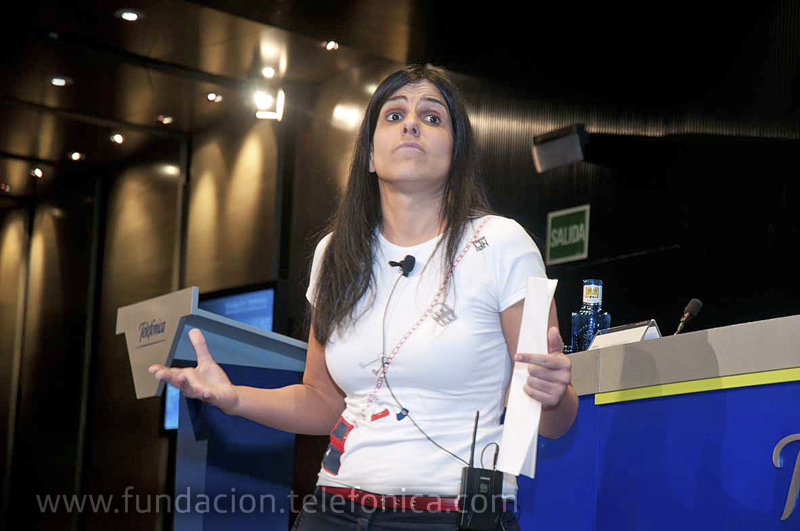 Gema Muñoz, en un momento de su conferencia.