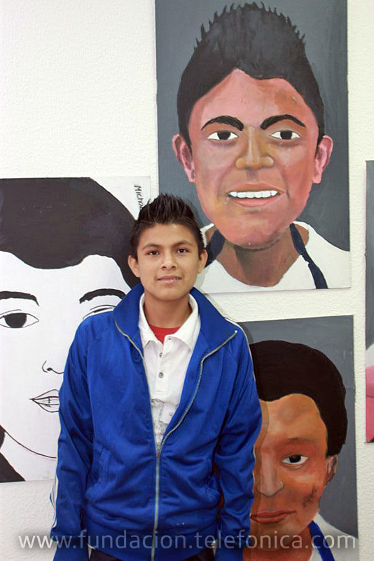 Fundación Telefonica realiza una exposición de arte con obras realizadas por los niños de Proniño.