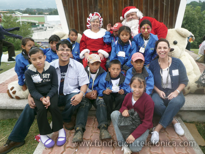 El objetivo es celebrar la navidad con más de 2 mil niños y niñas de escasos recursos de distintas organizaciones.