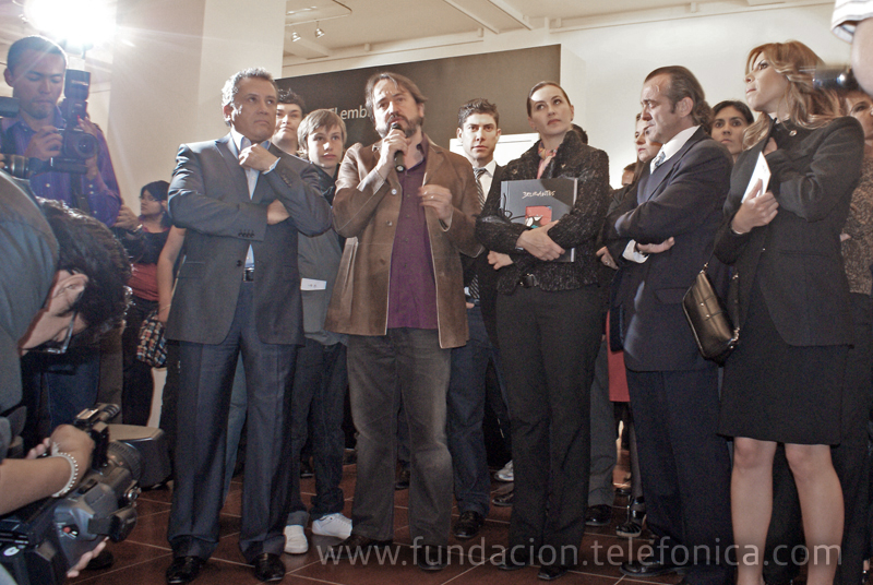 El artista creó una exposición retratando los Derechos de los Niños que se uso en el Segundo Congreso para Erradicar la Explotación Infantil organizado por Fundación Telefónica.