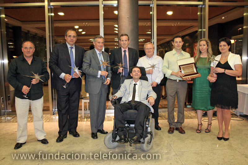 Roberto Beldad Rico, Voluntario Telefónica de Valencia, recibió el premio en nombre de Fundación Telefónica.