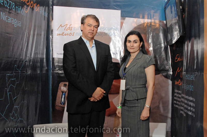 Juan Manuel Arguello, Director de Telefónica en Nicaragua, presentó la experiencia de Fundación Telefónica y su programa Proniño.