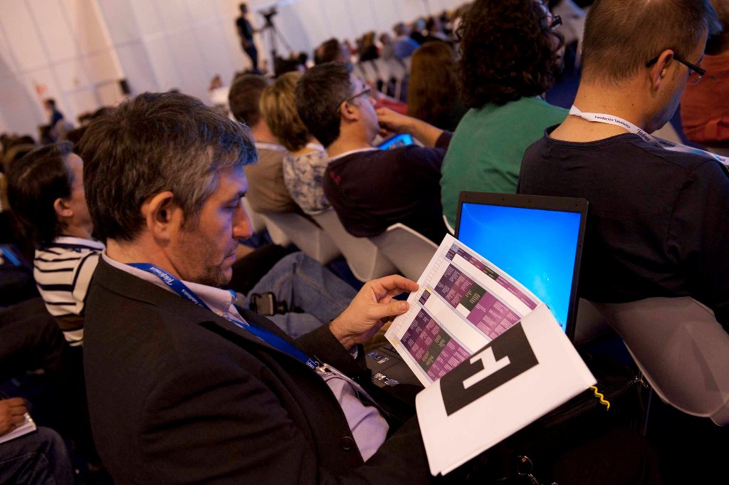 El Premio Príncipe de Asturias de Cooperación 2011, Bill Drayton, y los expertos internacionales en aprendizaje y conectivismo Sugata Mitra y George Siemens cerraron el VI Encuentro Internacional EducaRed 2011.