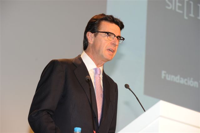 José Manuel Soria, ministro de Industria, Energía y Turismo, ha presidido el acto de presentación del Informe.