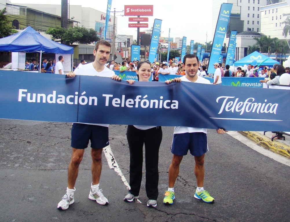 Telefónica  y Fundación Telefónica realizaron el domingo 17 de junio la primera Carrera Proniño contra el Trabajo Infantil en El Salvador.
