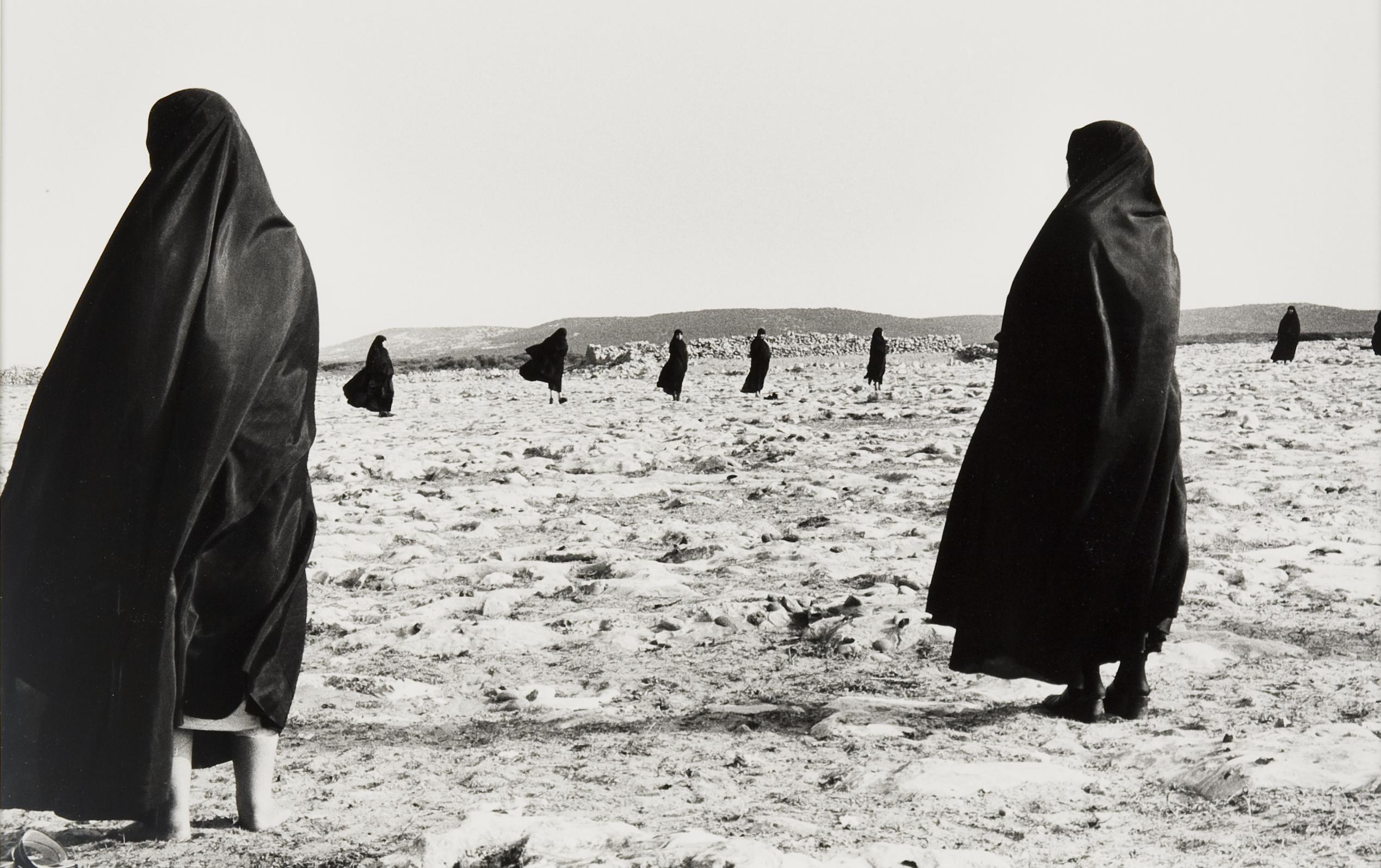 Shirin Neshat, Rapture Series, 1999, Foto Larry Barns, Cortesía de Jérôme de Noirmont, París © Shirin Neshat.