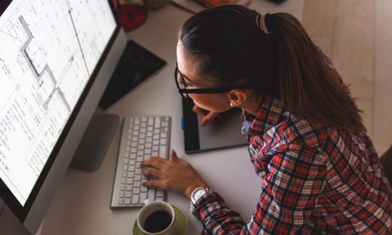 “¿Una chica en Informática? Vas a ser de las únicas”