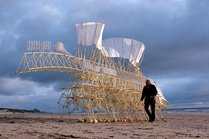 Theo Jansen. Asombrosas criaturas