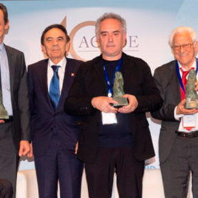 Teresa Perales y Ferran Adrià, reconocidos con los Premios 'Educación y Libertad' de ACADE