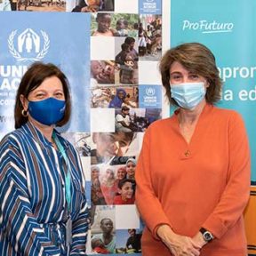 ProFuturo y ACNUR llevarán educación digital a escuelas en campos de refugiados de Ruanda