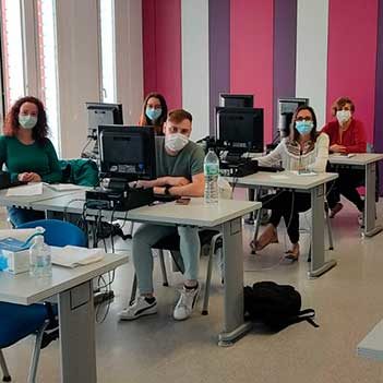 Más de 450 personas mejoran su empleabilidad con el programa Lanzaderas Conecta Empleo