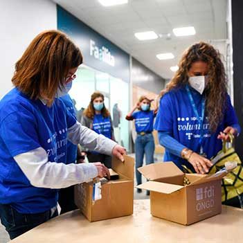 ¡Ucrania nos necesita! Un convoy de bienes de primera necesidad para los ucranianos