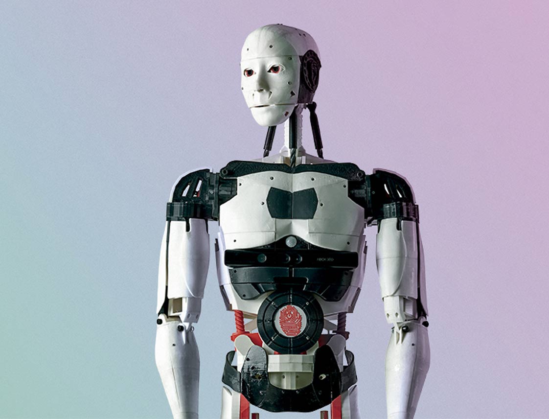 Nosotros, Robots