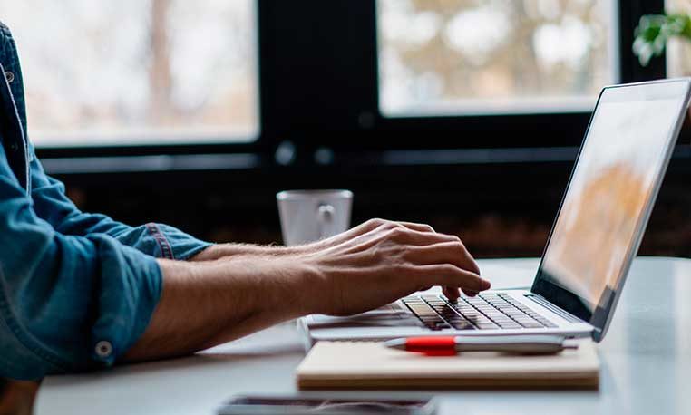 Cursos online y gratuitos: formación para mejorar tu perfil profesional