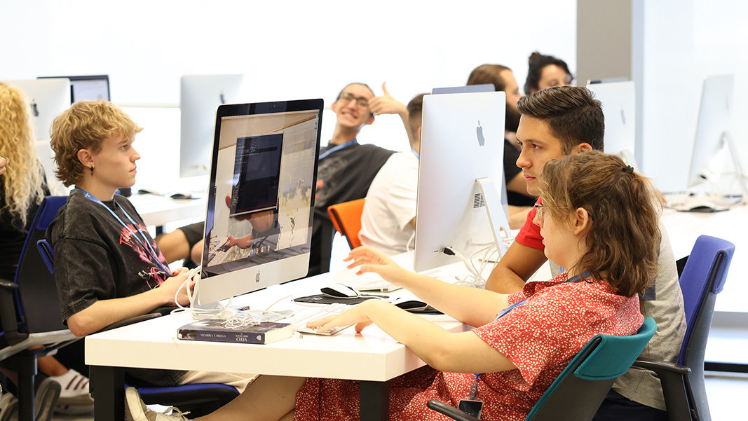 Conectamos a casi dos millones de personas con la empleabilidad digital en Conecta Empleo