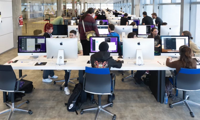 Campus 42 sube posiciones en el TOP 10 de universidades más innovadoras