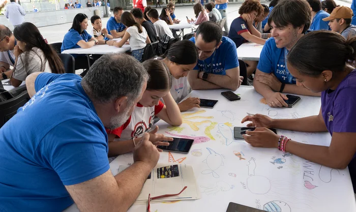 Objetivos: Formar al alumnado para que adquiera las competencias y habilidades digitales que necesita para hacer un buen uso de la tecnología