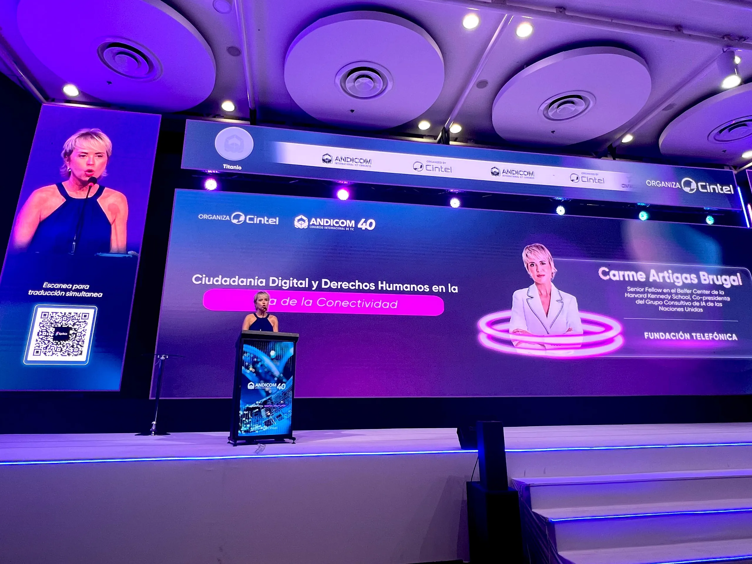EVENTO CARME Artigas Andicom 2025 Fundación Telefónica y Red.es presentan en Colombia el Observatorio de Derechos Digitales