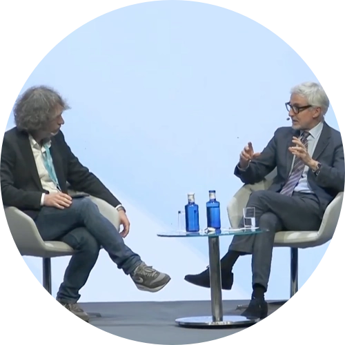 Enrique Goñi, presidente de Fundación Telefónica, en un momento de su intervención en World in Progress 2025, en Barcelona.