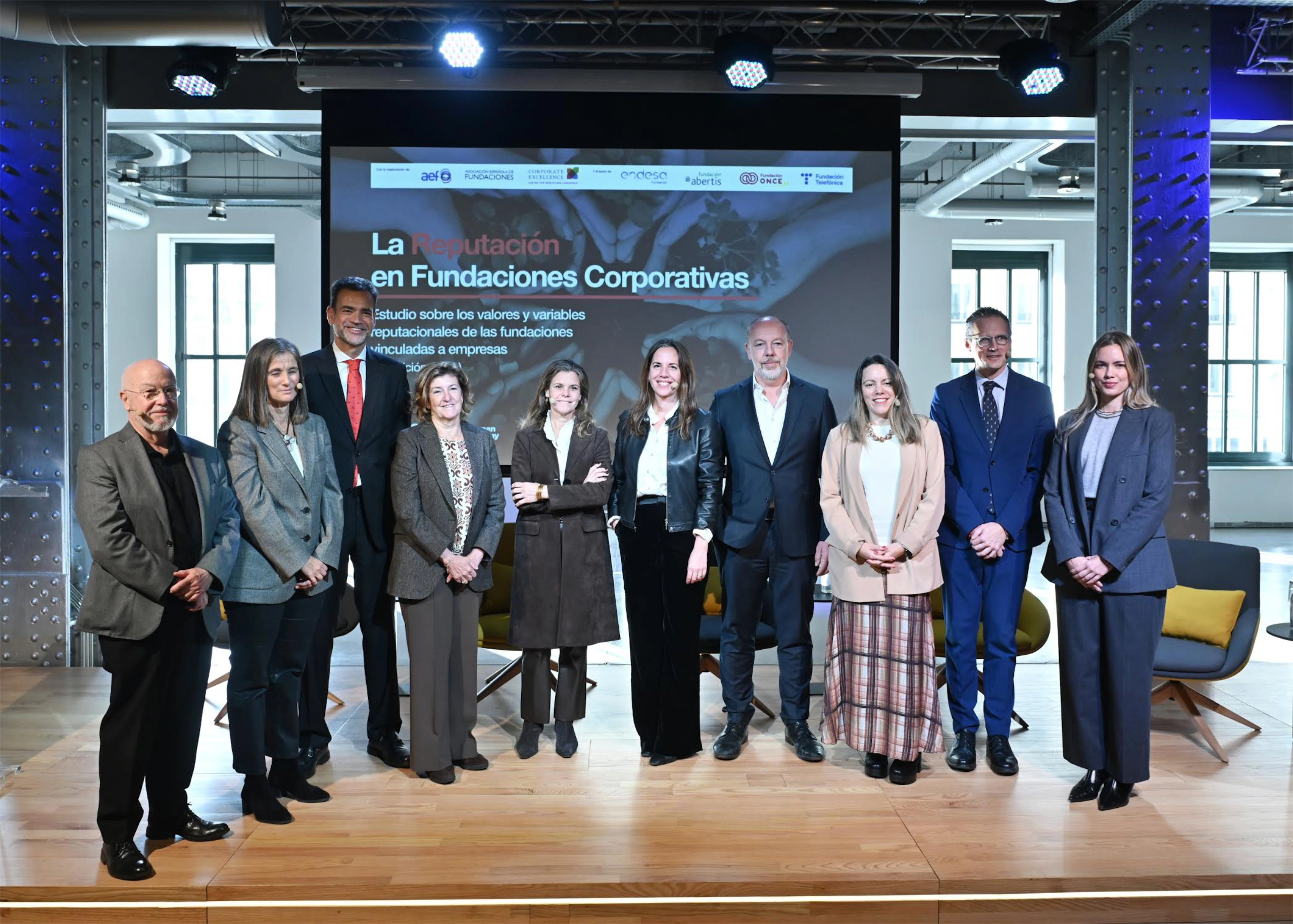 Un momento de la presentación del Informe sobre la reputación de las fundaciones corporativas en Espacio Fundación Telefónica Un momento de la presentación del Informe sobre la reputación de las fundaciones corporativas en Espacio Fundación Telefónica