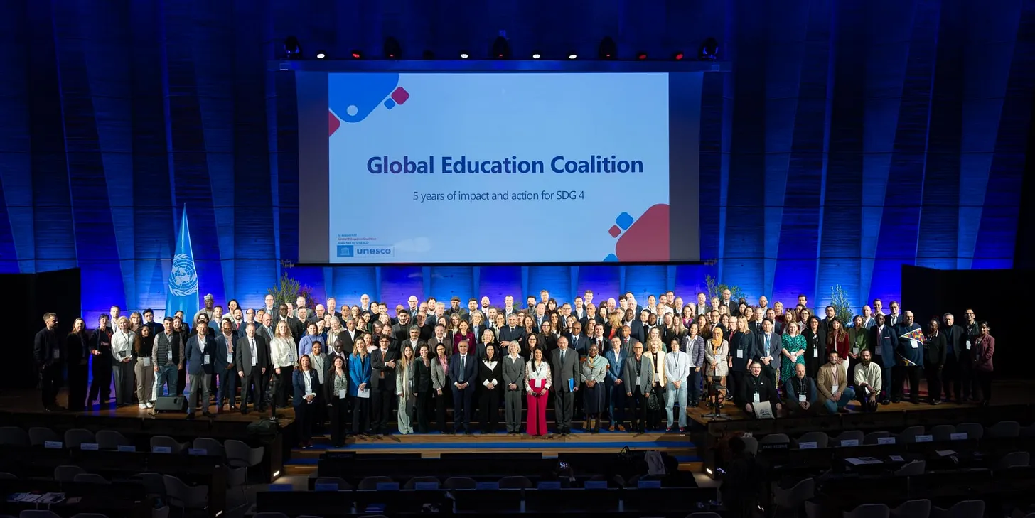 Foto de grupo Global Education Coalition