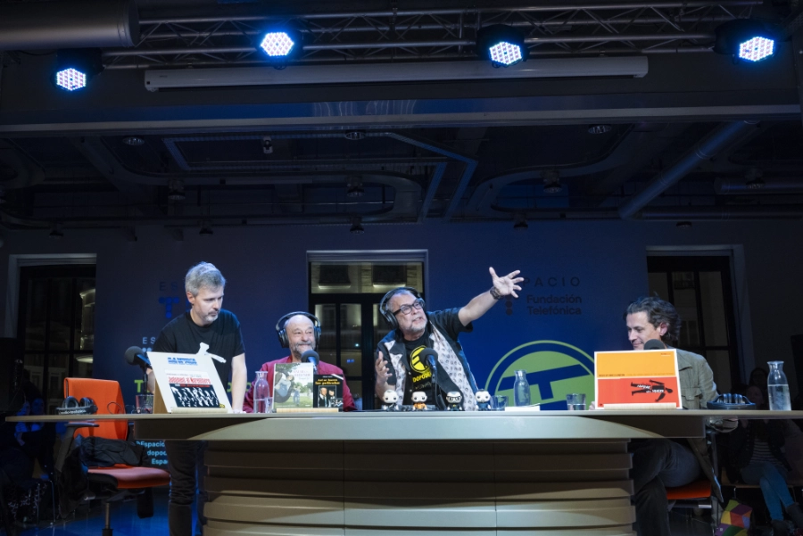 Un momento de uno de los encuentros de Todopoderosos