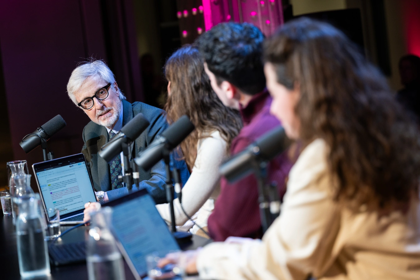 Enrique Goñi participa en WATIFTV. Imagen de un momento de la entrevista.