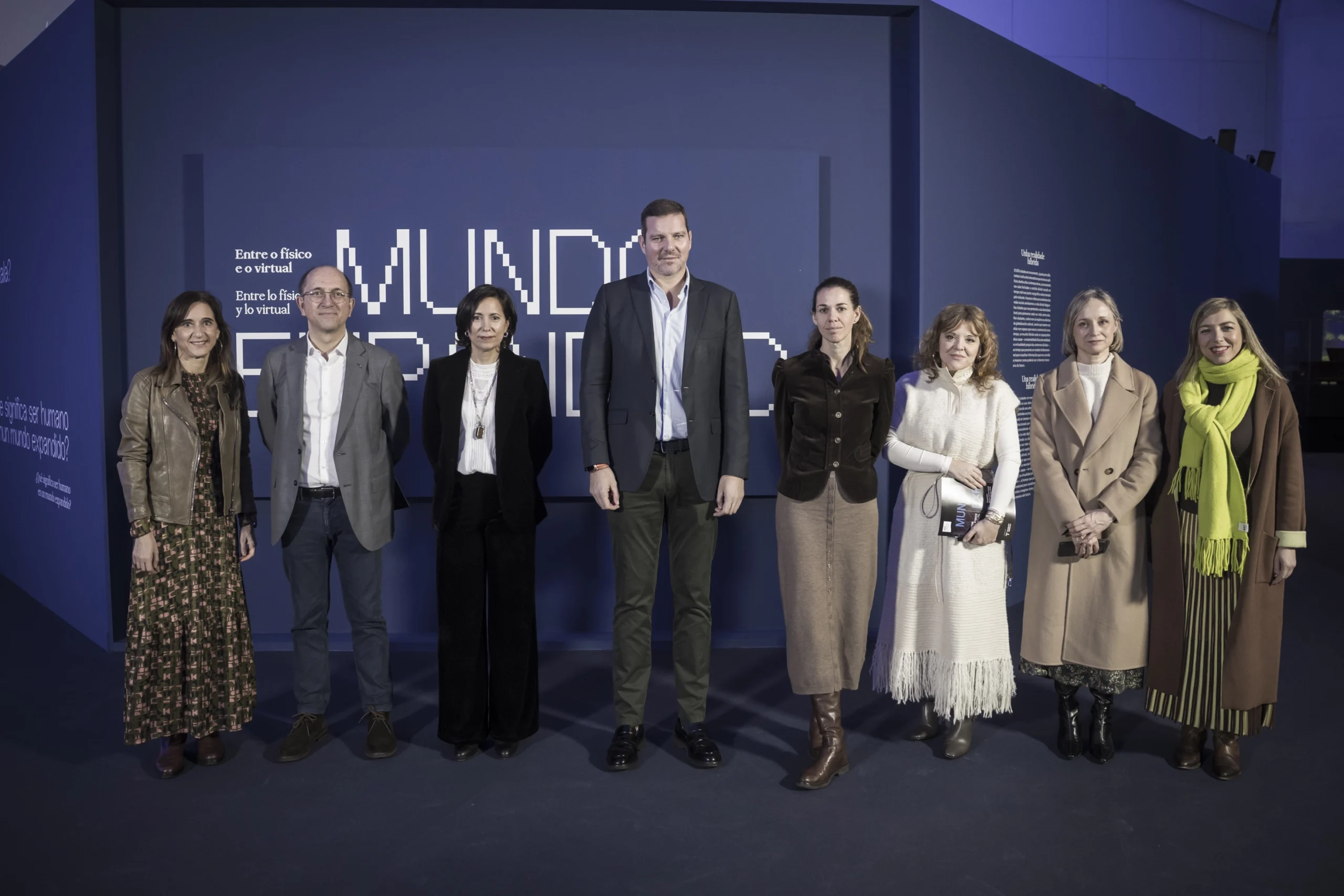 Imagen del acto de inauguración de la itinerancia 'Mundo expandido. Entre lo físico y lo virtual'