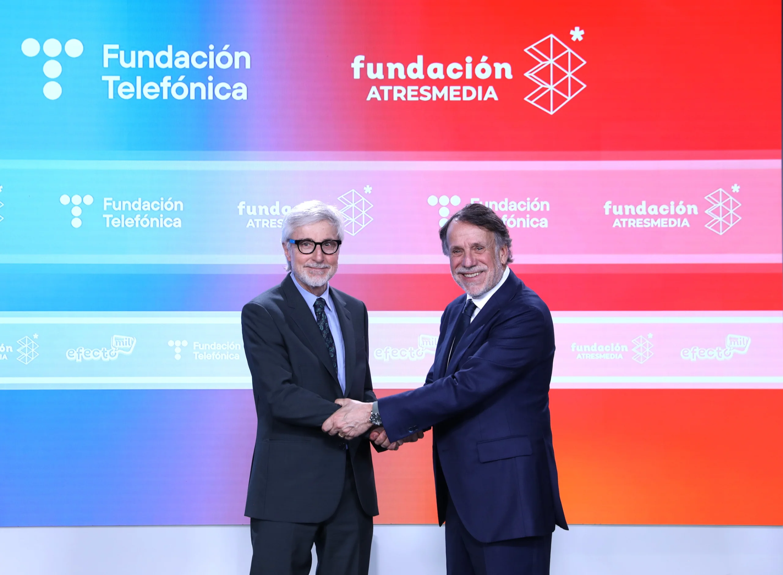 José Creuheras, presidente de Atresmedia y de la Fundación Atresmedia, y Enrique Goñi, presidente de Fundación Telefónica, han sellado este martes un acuerdo en la sede del grupo audiovisual José Creuheras, presidente de Atresmedia y de la Fundación Atresmedia, y Enrique Goñi, presidente de Fundación Telefónica, han sellado este martes un acuerdo en la sede del grupo audiovisual