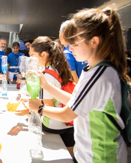 Fundación Telefónica celebra el Día Internacional de la Mujer y la Niña en la Ciencia impulsando vocaciones STEM