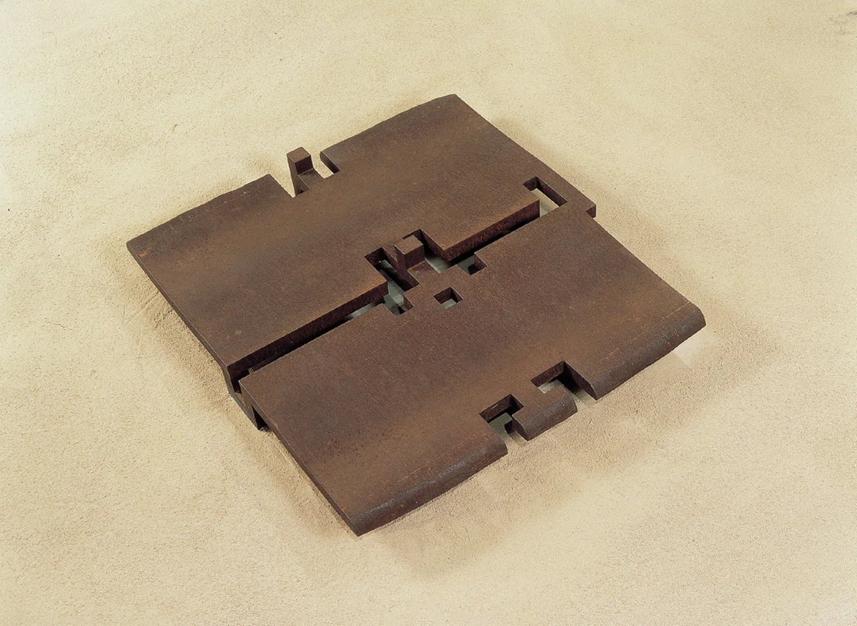 Topos II, obra escultórica de Eduardo Chillida Topos II, obra escultórica de Eduardo Chillida
