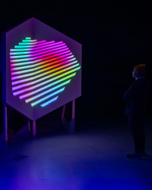 Parting the waves, obra que formará parte de la exposición Revolución Cuántica Parting the waves, obra que formará parte de la exposición Revolución Cuántica